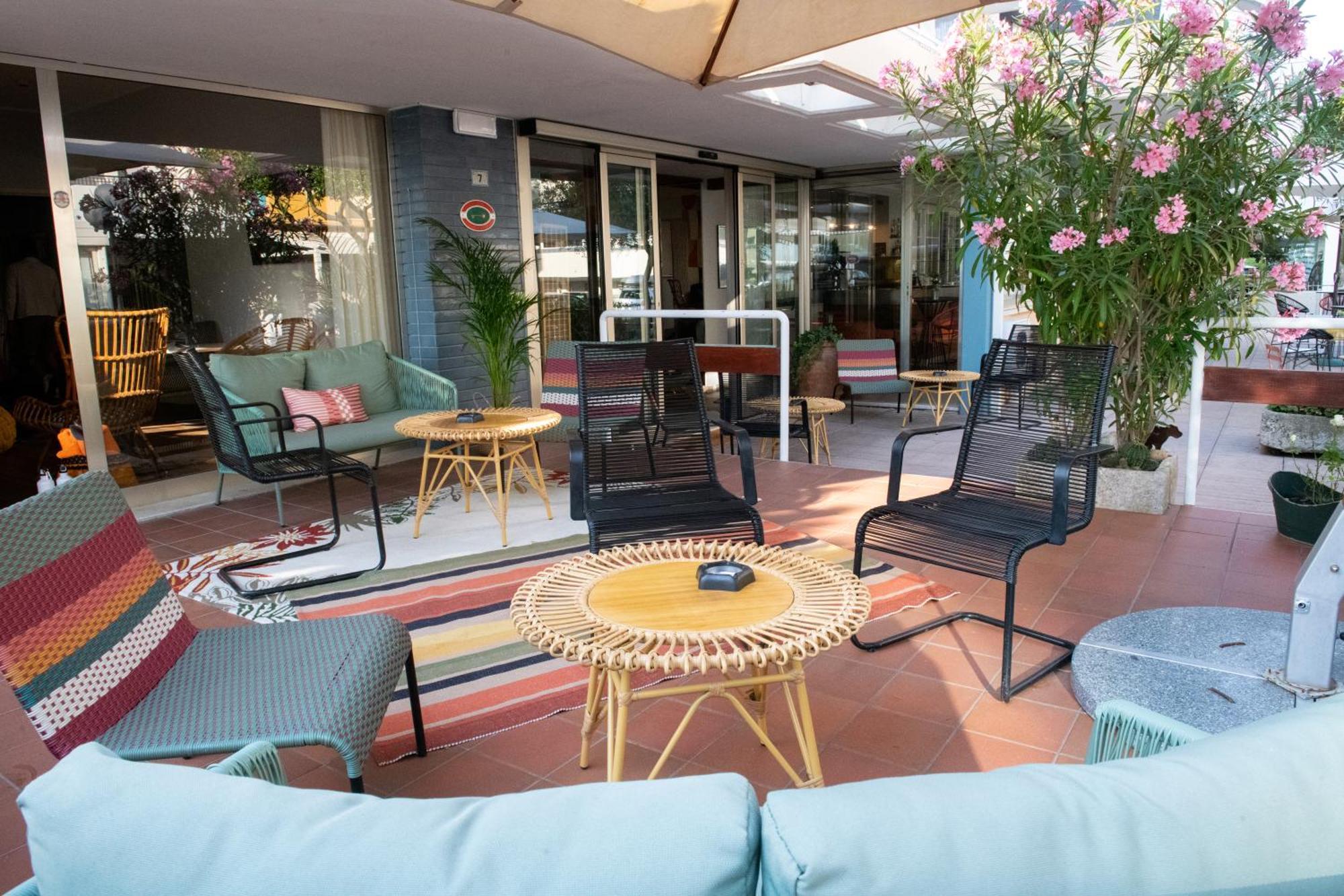 Hotel Mirabella Riccione Dış mekan fotoğraf