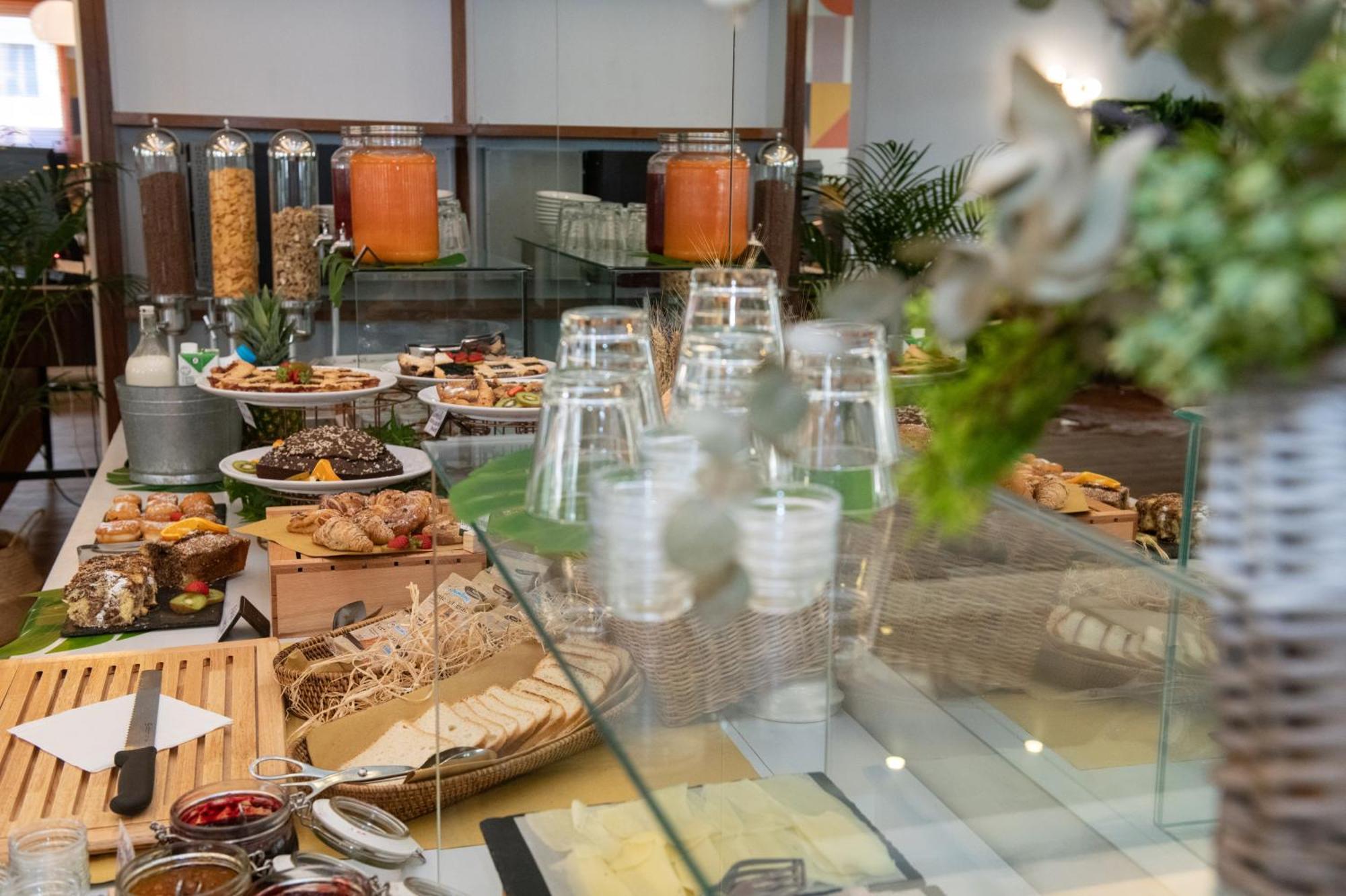 Hotel Mirabella Riccione Dış mekan fotoğraf