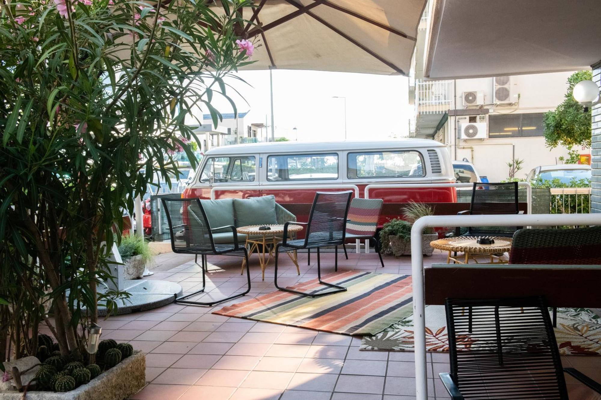 Hotel Mirabella Riccione Dış mekan fotoğraf