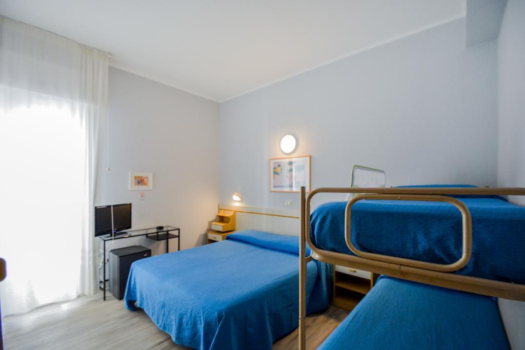 Hotel Mirabella Riccione Dış mekan fotoğraf
