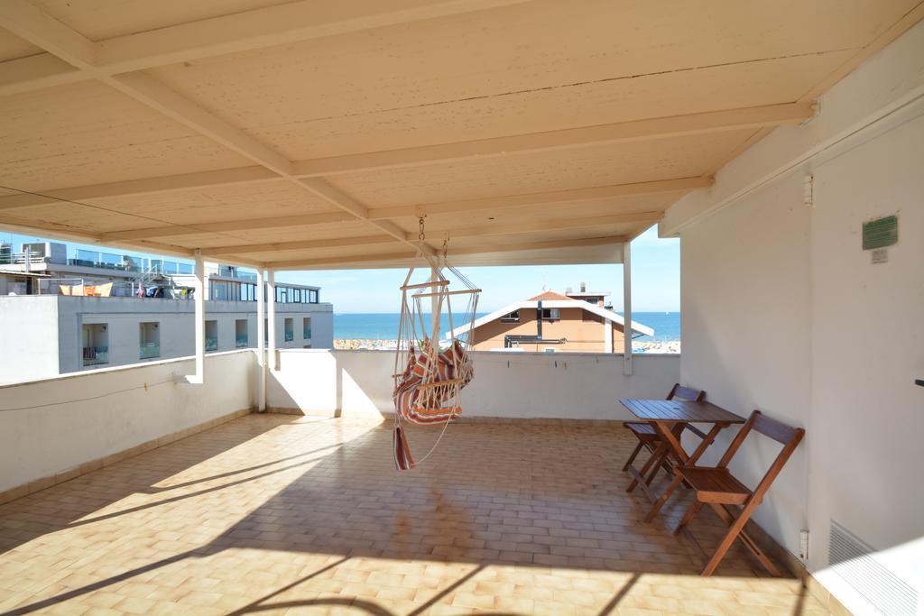Hotel Mirabella Riccione Dış mekan fotoğraf