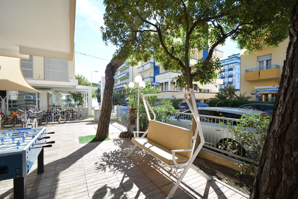 Hotel Mirabella Riccione Dış mekan fotoğraf